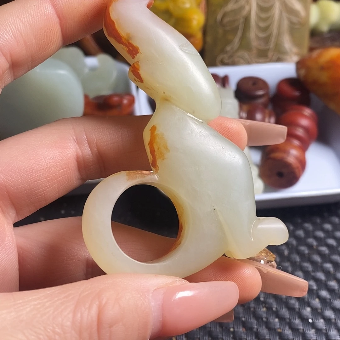 岫玉未镶嵌珠宝奇石