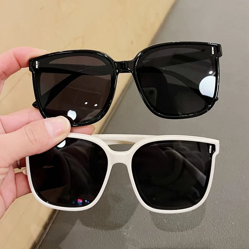 儿童时尚潮款眼镜男孩女童太阳镜个性大框男宝宝防墨镜拍照