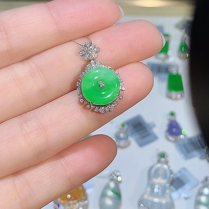 翡翠未镶嵌颈饰翡翠扣子