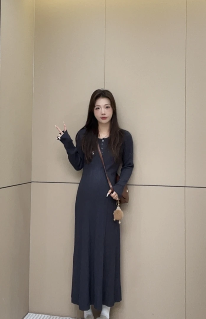 韩版孕妇装秋冬新款针织连衣裙宽松中长款慵懒风秋季裙子