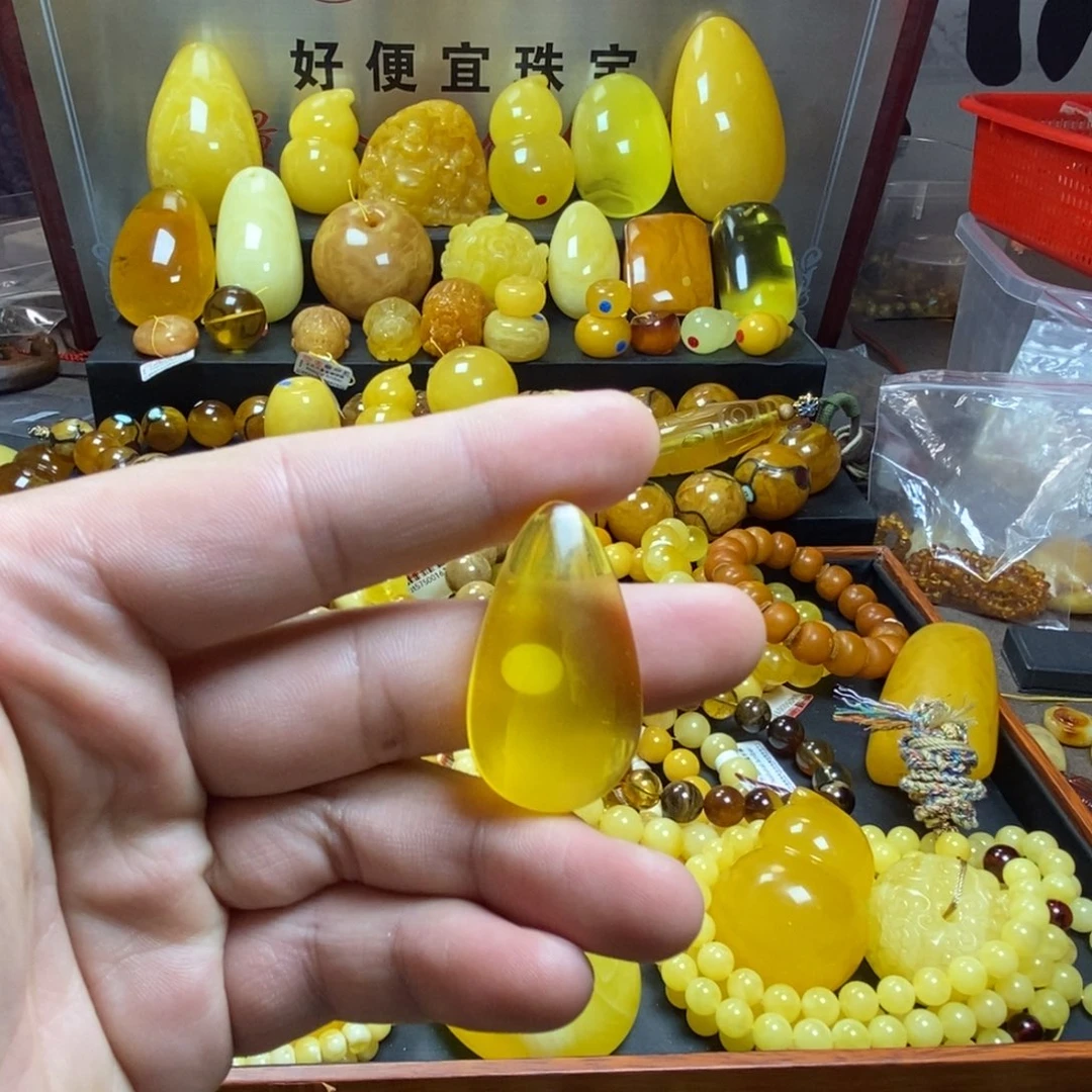 裸石琥珀未镶嵌蜜蜡