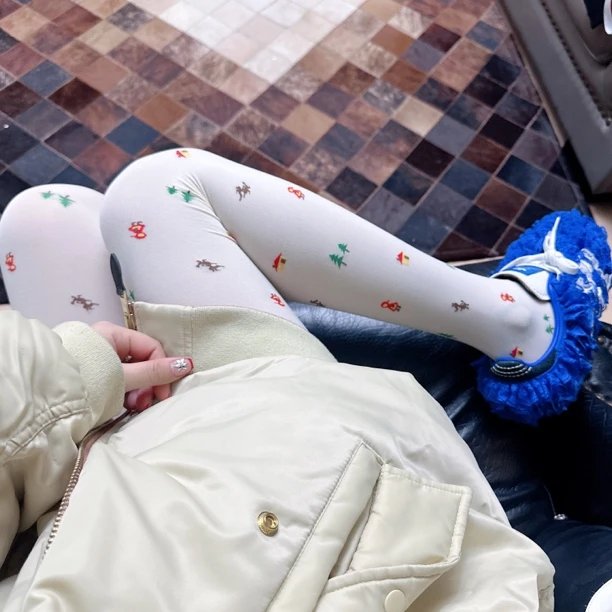 春款天鹅绒打底连裤袜百搭高级轻奢品质ins设计师穿搭街拍网红