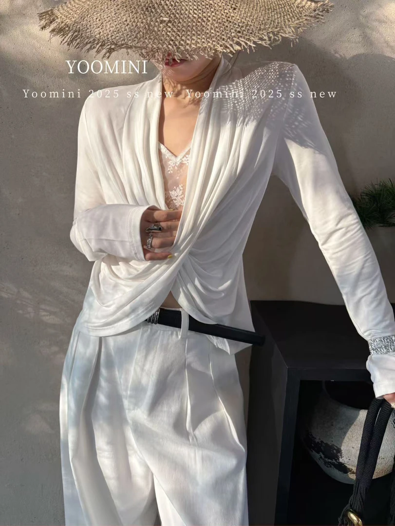 18084 不支持退换 看好下单 性感风蕾丝褶皱T恤