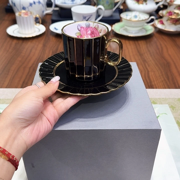 瓷片杯子杯子杯子水杯杯子水杯