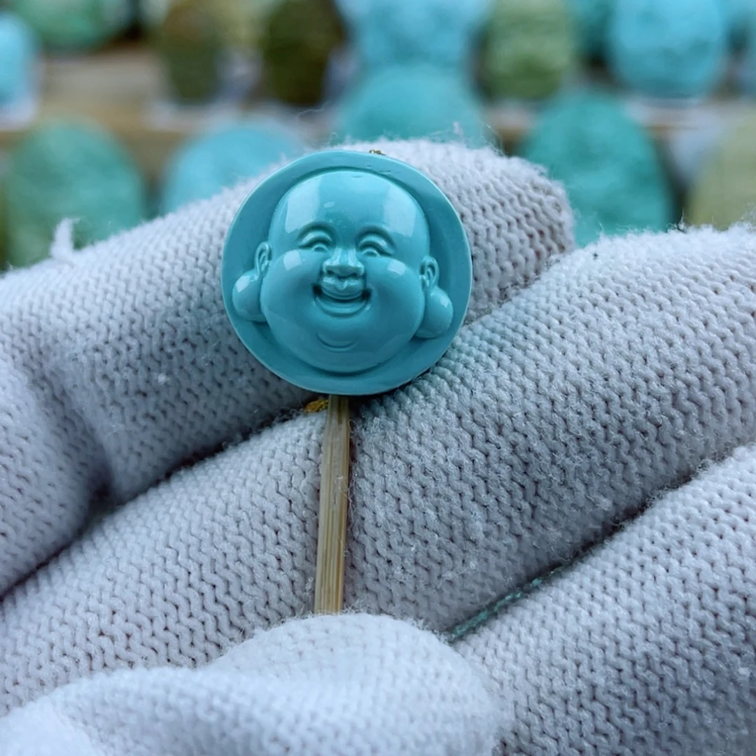 绿松石未镶嵌珠宝奇石