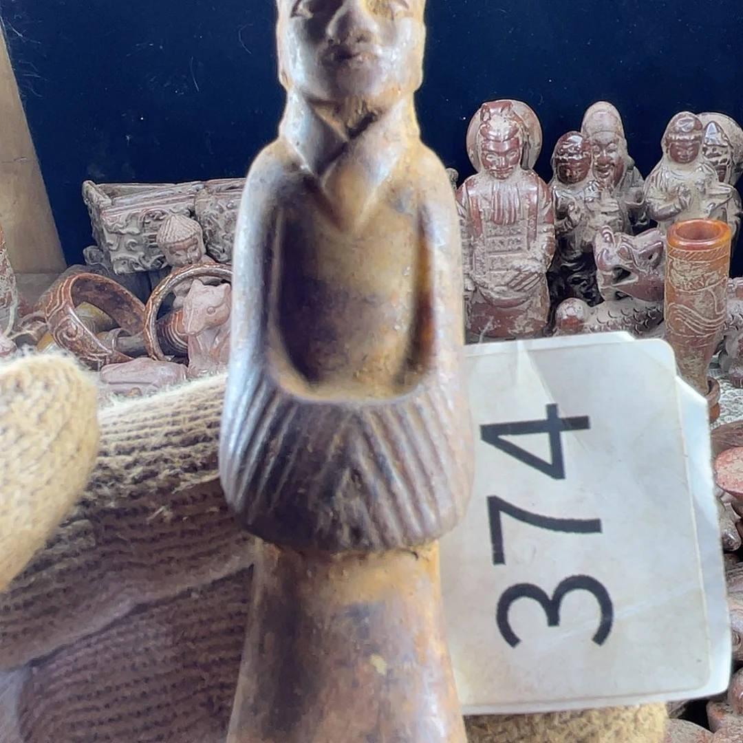 和田玉（糖玉）未镶嵌挂件