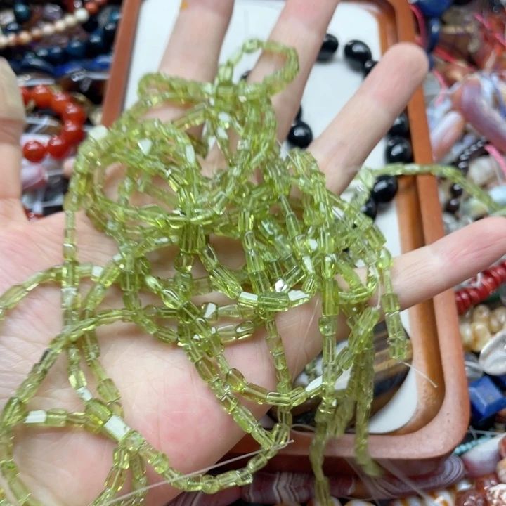 玛瑙/玉髓合金珠宝半成品一条橄榄石碎石