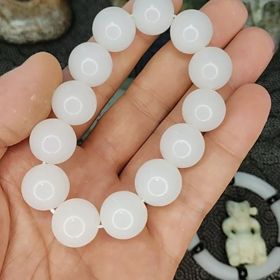 把件龙脊菩提物件优美，欢迎咨询