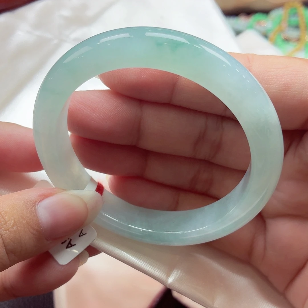 翡翠未镶嵌手镯天然缅甸A货翡翠