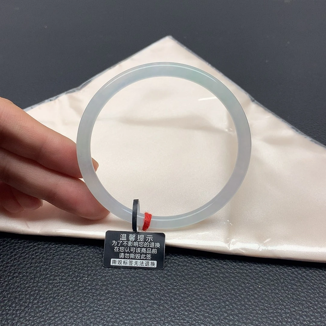 翡翠未镶嵌手镯60