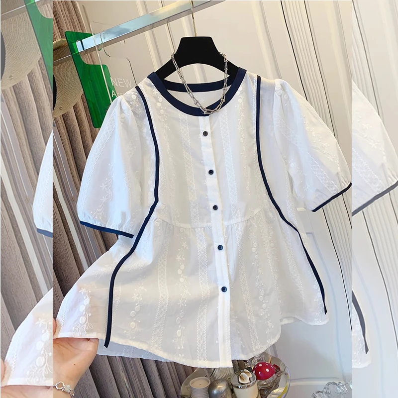 法式蕾丝碎花气质圆领短袖大码衬衫女士宽松百搭泡泡袖设计感上衣