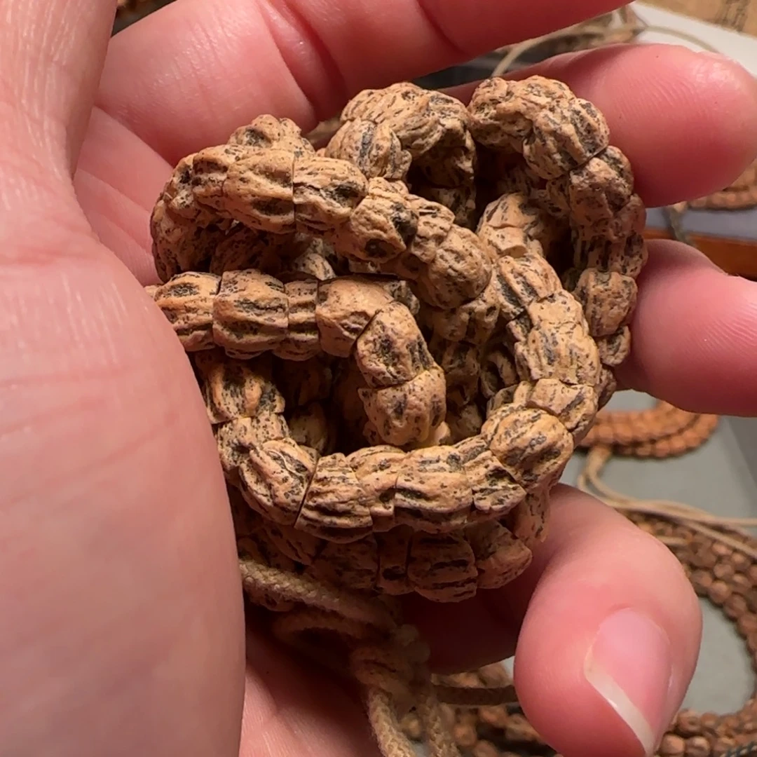 羊***吊坠柏香籽/百香籽