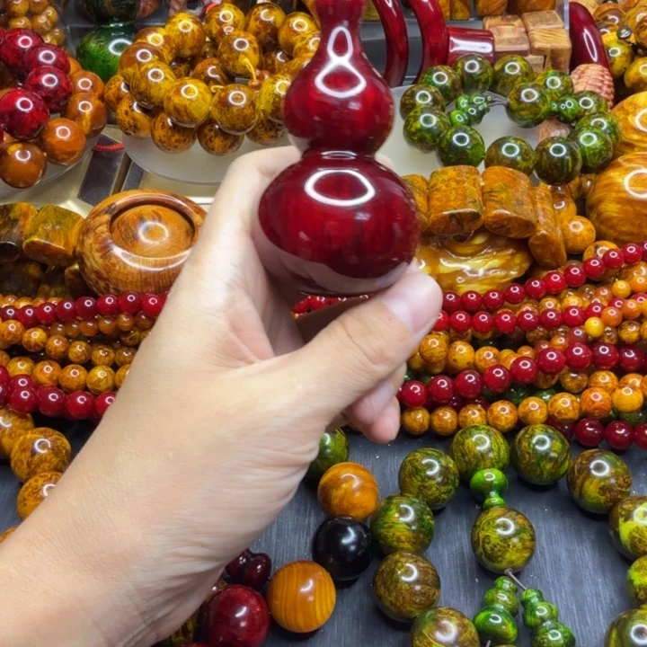 松木琥珀木文玩手串