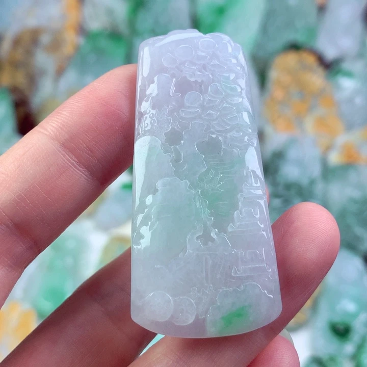 吊坠(不含链)未镶嵌翡翠