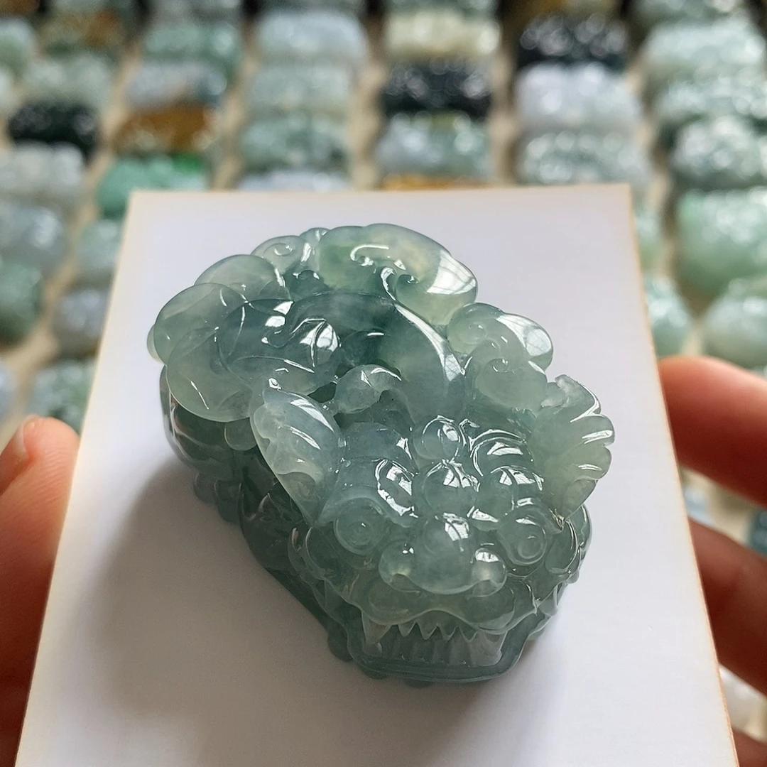 翡翠未镶嵌颈饰天然翡翠貔貅吊坠