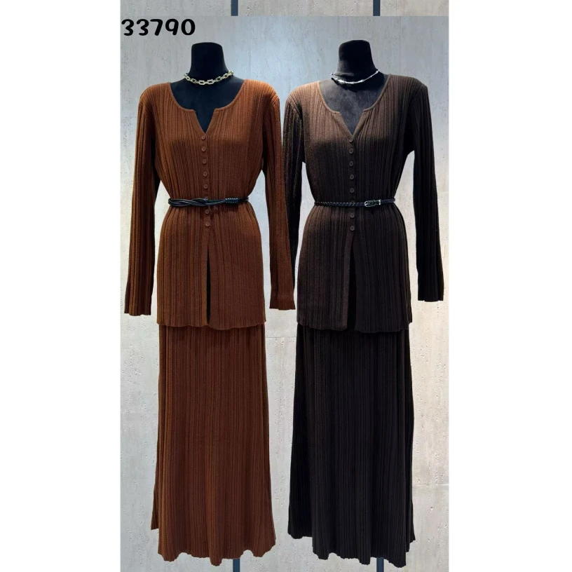 2025女新品新款轻奢经典针织上衣搭配半身裙套装毛衣两件套33790