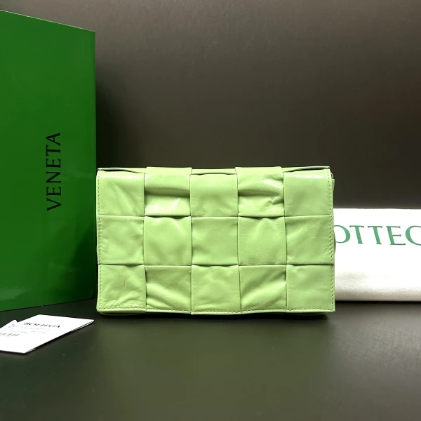 包包/葆蝶家/99新/市场价28000/250712CY0022