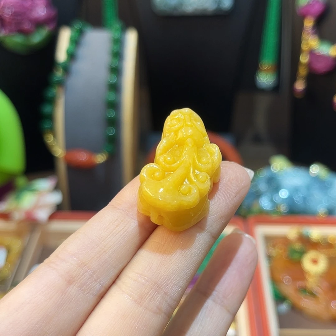 湖***梦裸石翡翠貔貅暴富