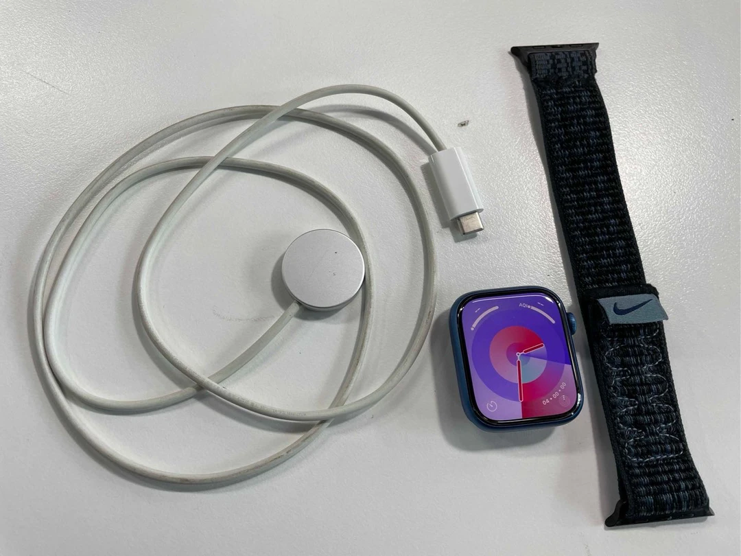 8新 Apple/苹果 Apple Watch Series 7GPS蜂窝版45mm