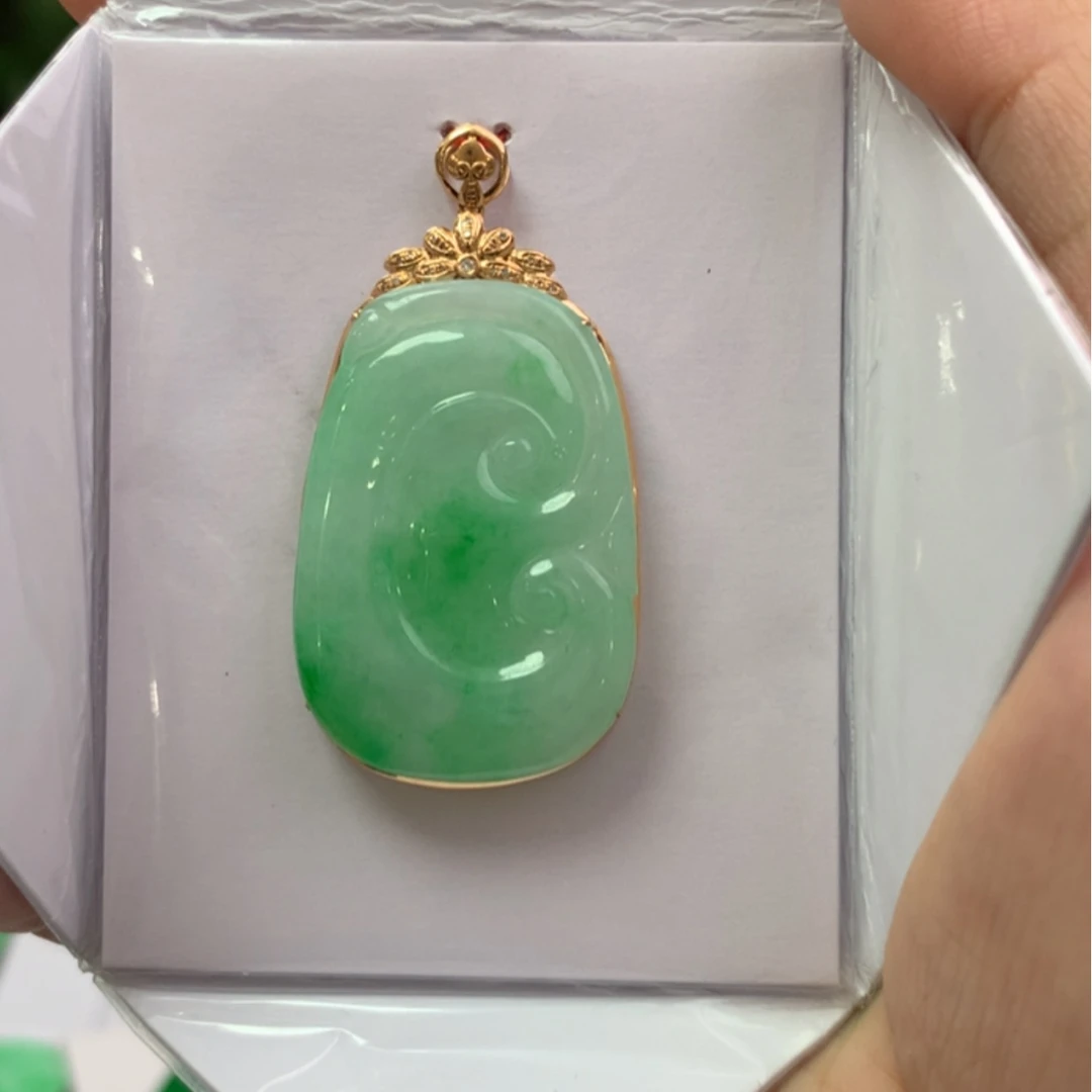 【闪购商品】翡翠颈饰18K金镶嵌翡翠首饰