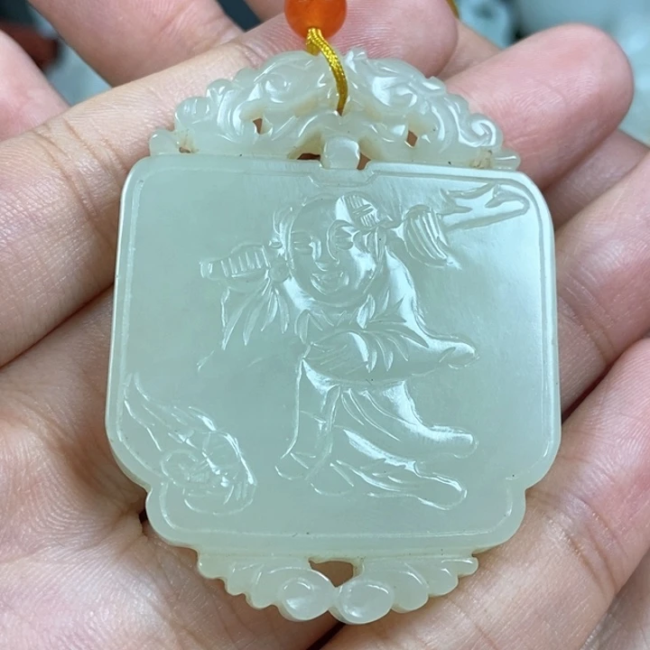 未镶嵌和田玉挂件锦*