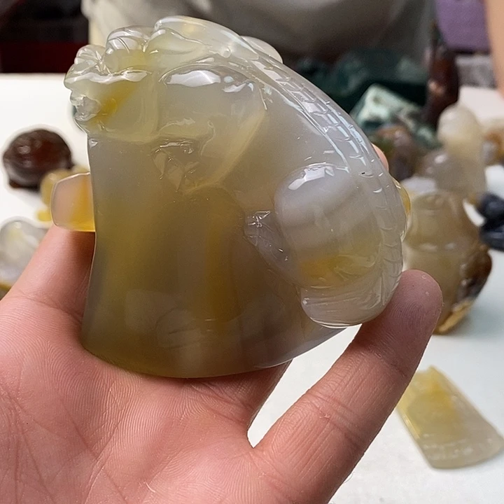 未镶嵌颈饰玛瑙/玉髓