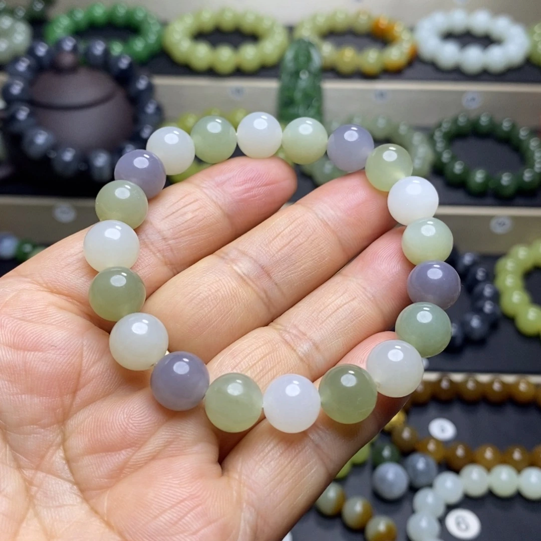 和田玉未镶嵌手串