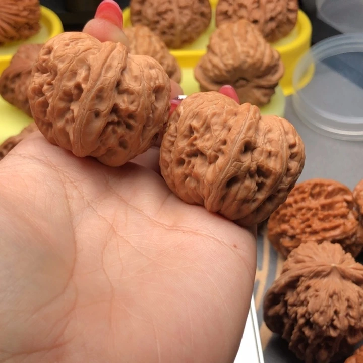 文玩核桃吊坠39元宝