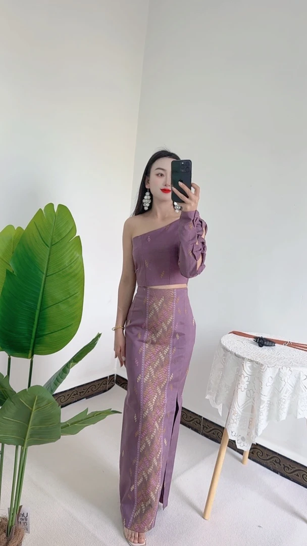 景颇族成品套装现货