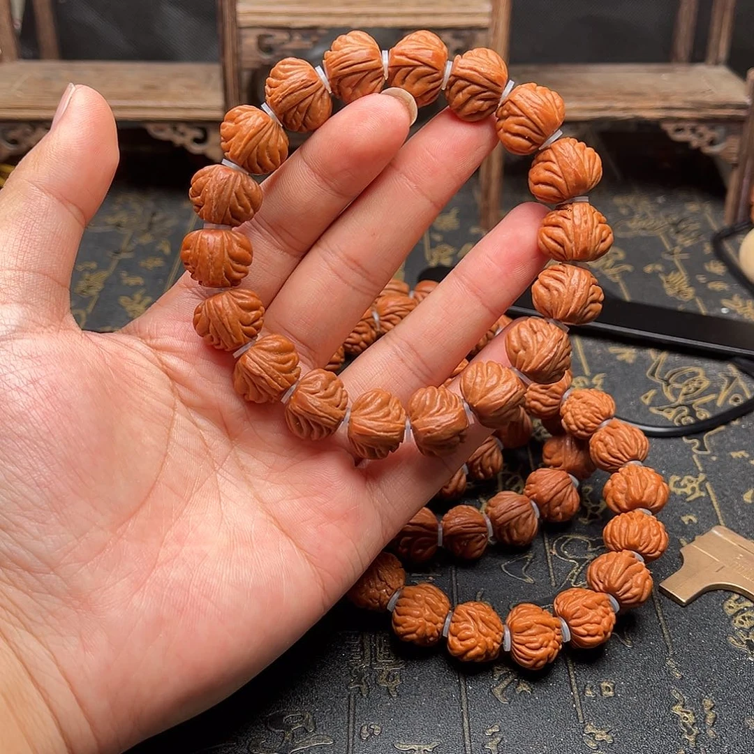 桃核吊坠红魔三角龙