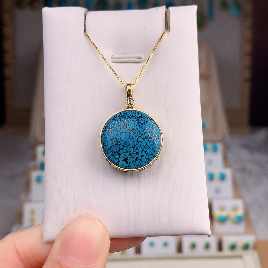 绿松石戒指18K金镶嵌