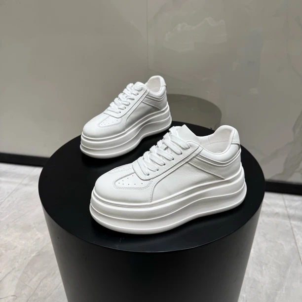 新款小白鞋增高休闲风时尚休闲鞋交百搭洋气增高厚底透气爆款真皮