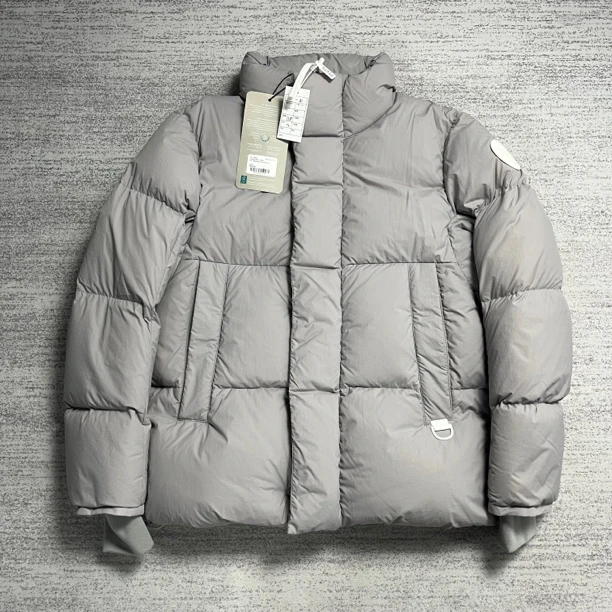 未使用 CANADA GOOSE 加拿大鹅 石灰月光色白标面包服羽绒服 M/L