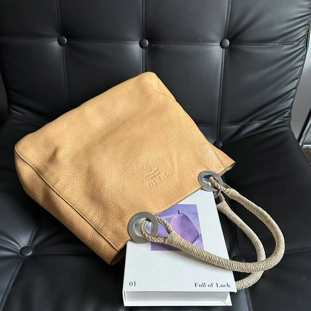 95新 Prada/普拉达 上海自播/普拉达单肩包