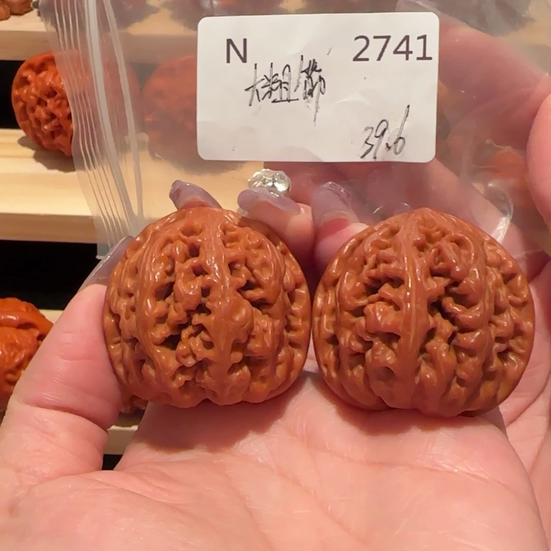 四***困吊坠文玩核桃大粗筋39精品