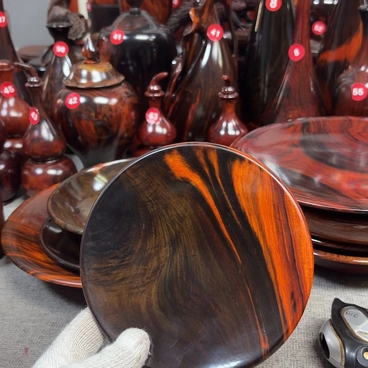 用***2木大红酸枝盘子一个