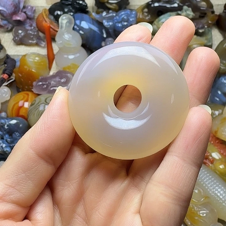 玛瑙/玉髓未镶嵌饰品