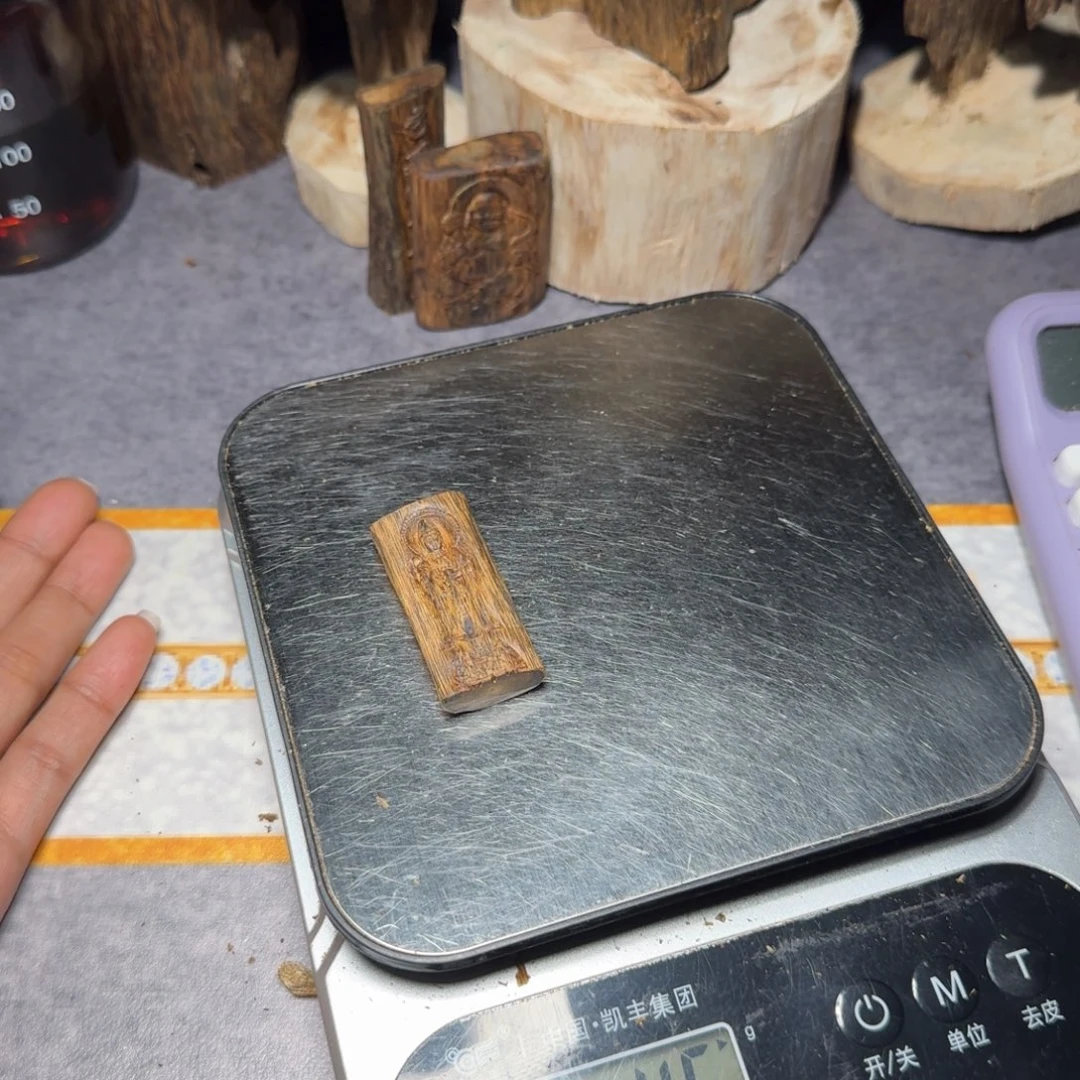 卓***英木白棋雕刻原材料