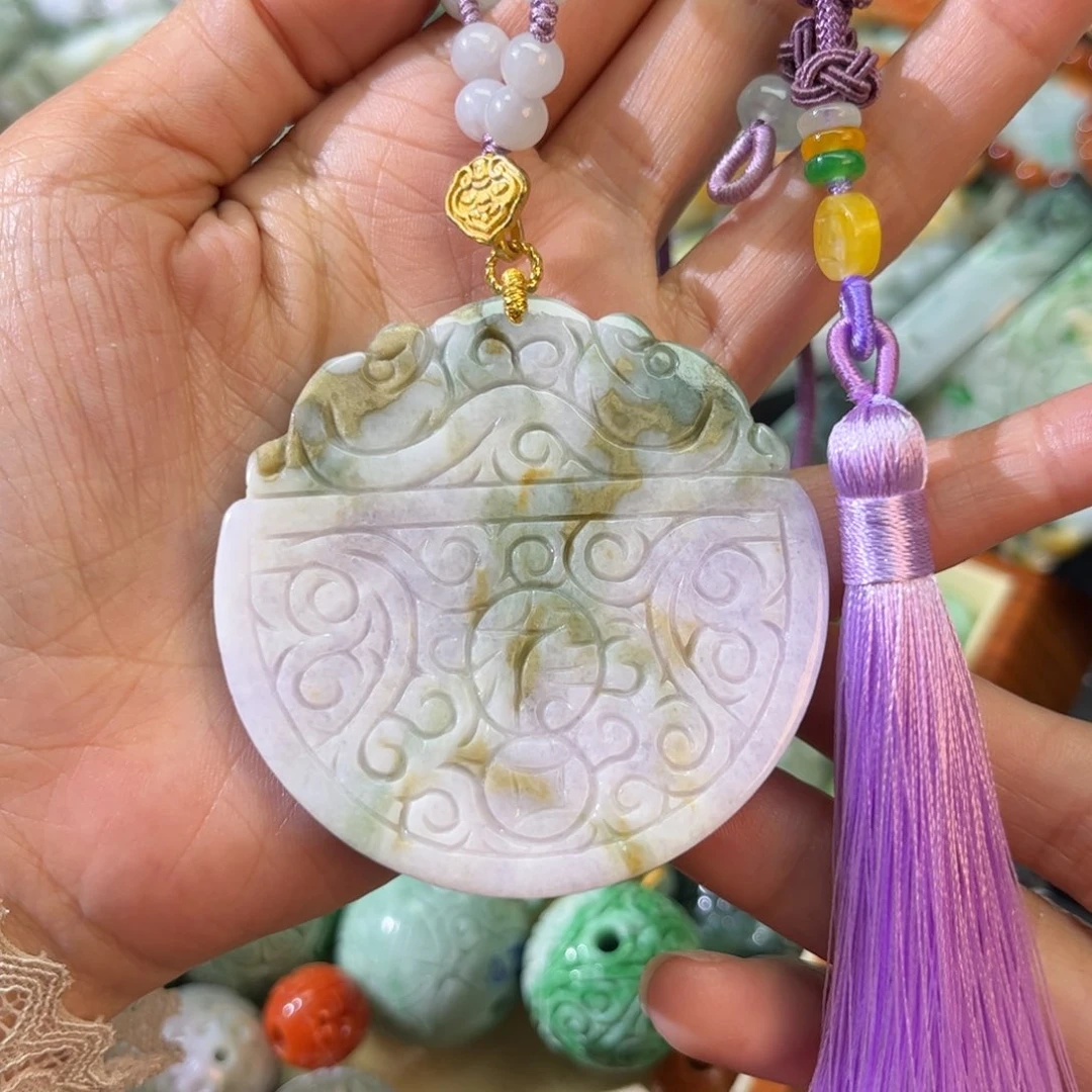 翡翠颈饰未镶嵌待编款