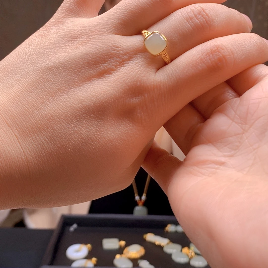 和田玉银S925镶嵌颈饰