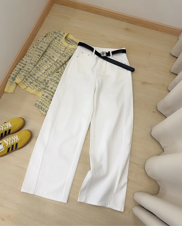 白色牛仔裤夏装自留显瘦穿搭弯刀裤阔腿裤香蕉裤洋气