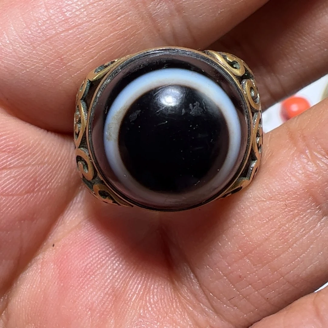 玻璃颈饰墨白藏传出品19