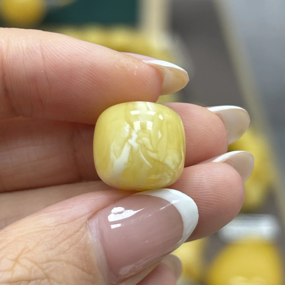 13.3*12.3mm· 10-小妖珠宝天然原矿琥珀蜜蜡