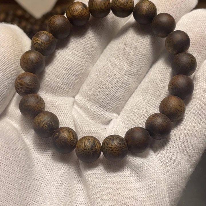 用***3沉香沉香碎屑1.0圆珠乌身高货10克加