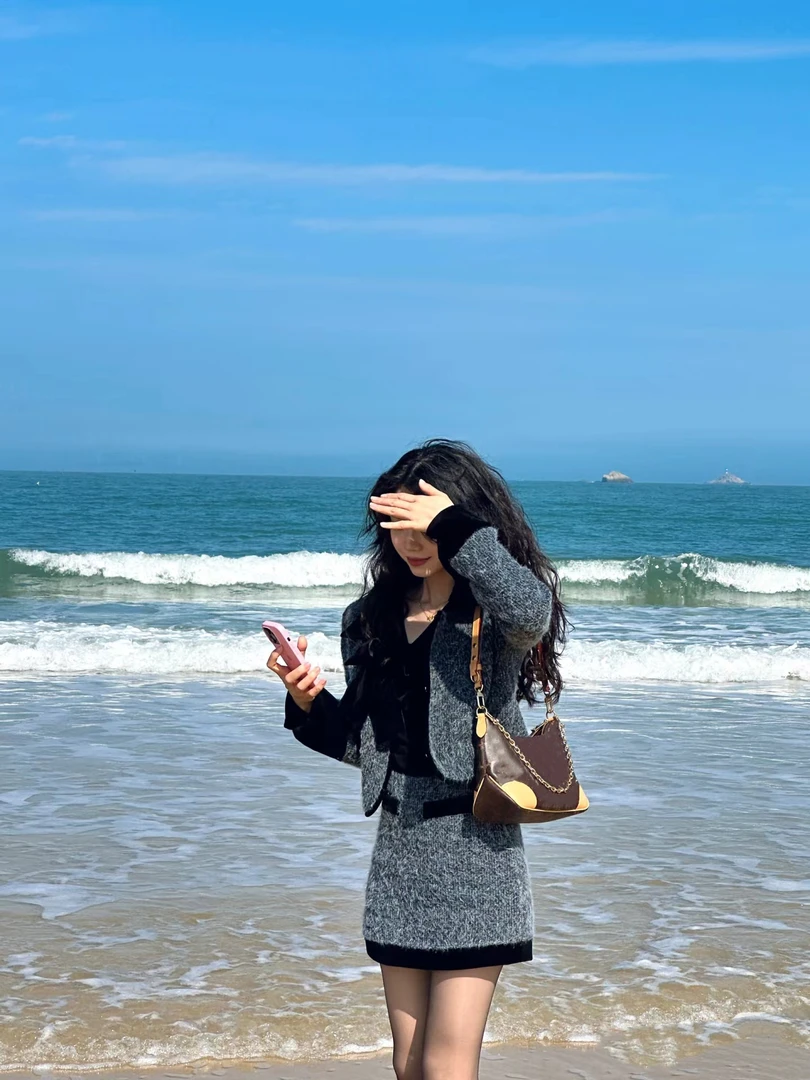 《亿点点家定制》29*16*9.5精致牛脚女包单肩包斜挎包手提包腕挎包