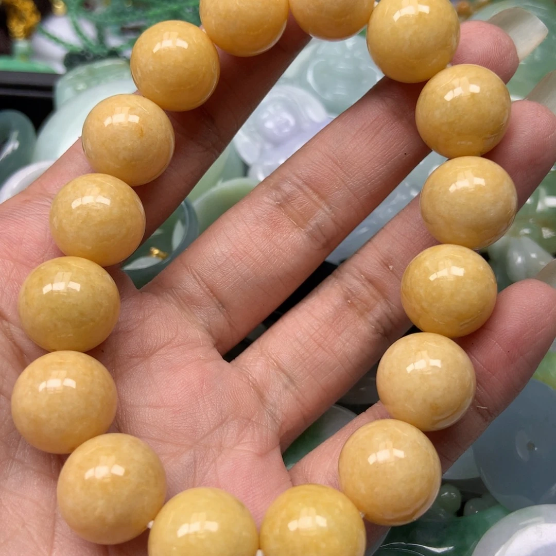 翡翠颈饰未镶嵌天然翡翠