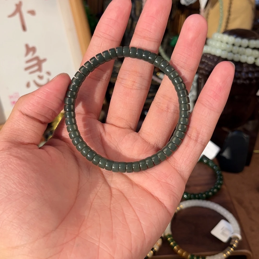 和田玉未镶嵌手链