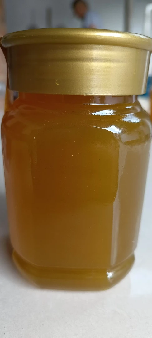 云南土特产农产品天然土蜂蜜自然酿造成熟原蜜