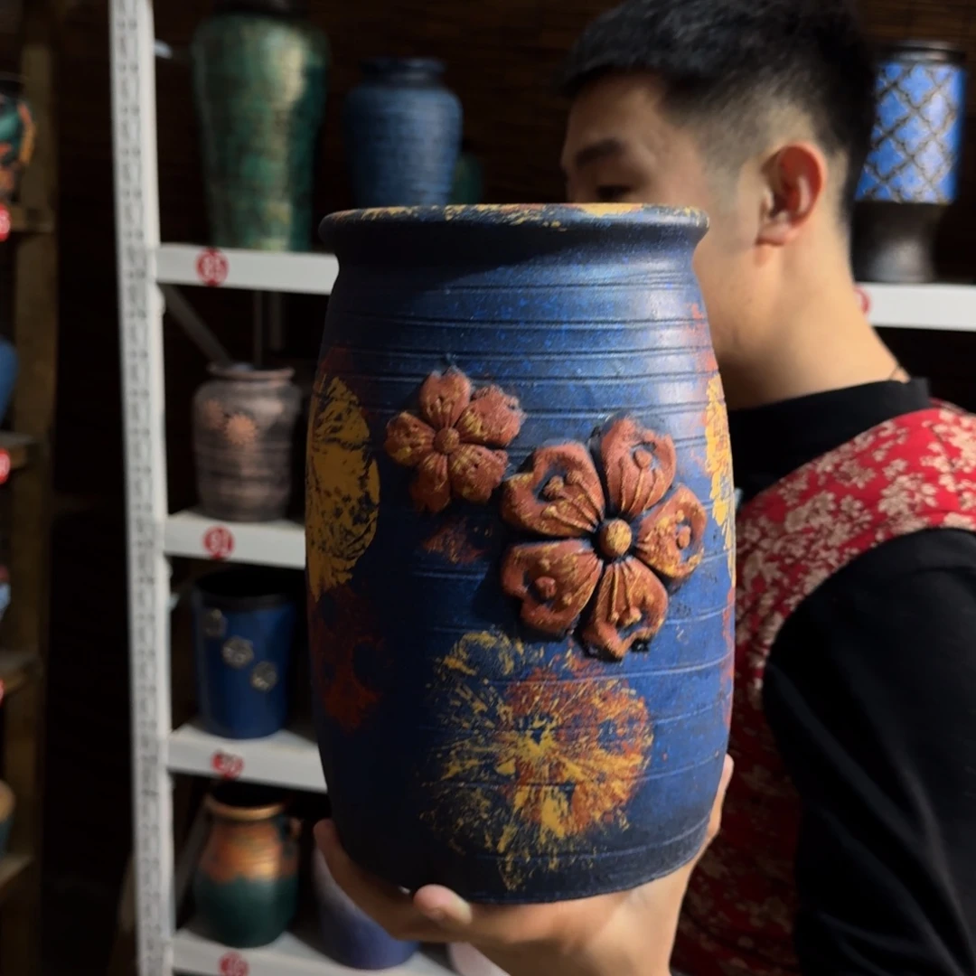 带孔高端浮雕花盆炸炸炸