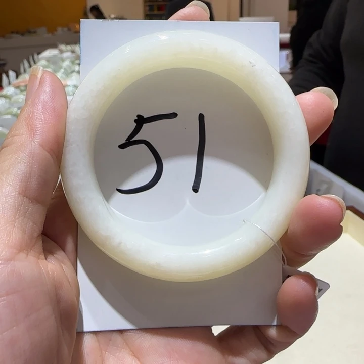 和田玉未镶嵌手镯089